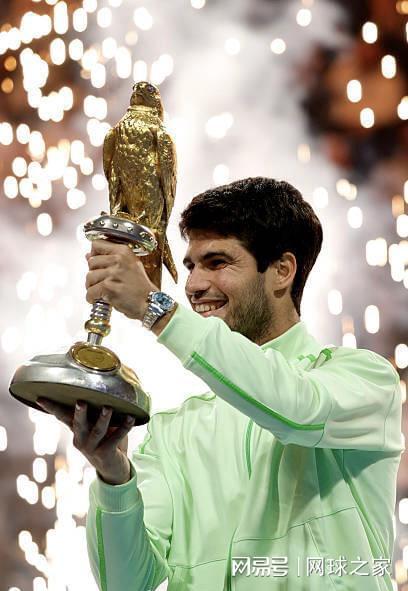 九游官网-阿尔卡拉斯多哈夺冠后坦言：成功不仅仅是捧起奖杯